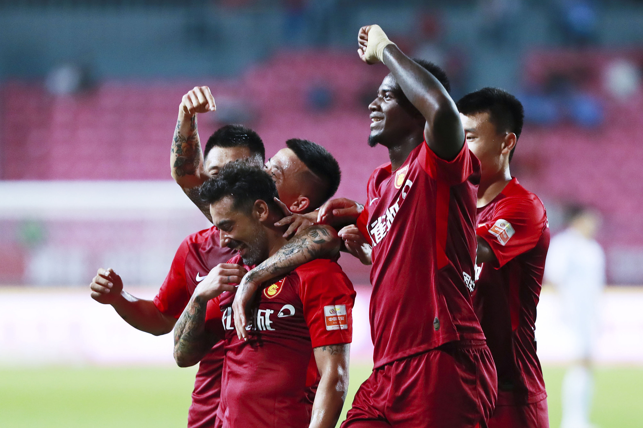 手极度有利 手极度有利